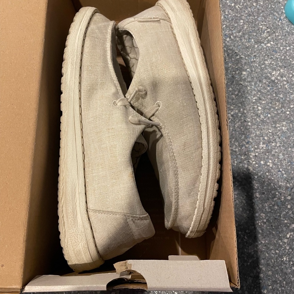 Hey Dude Women's Cream Slip-On Loafers
